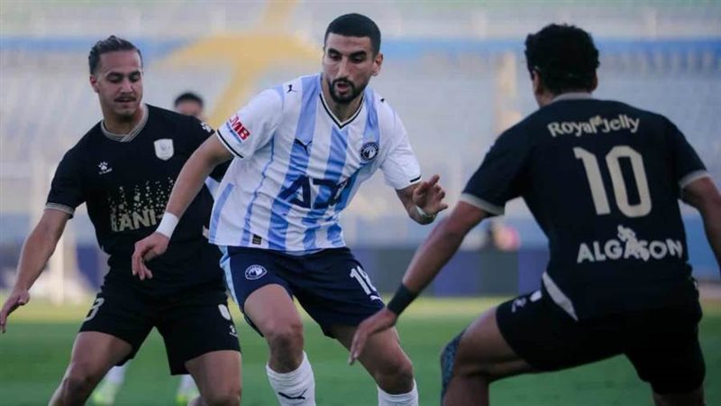 بيراميدز وفاركو