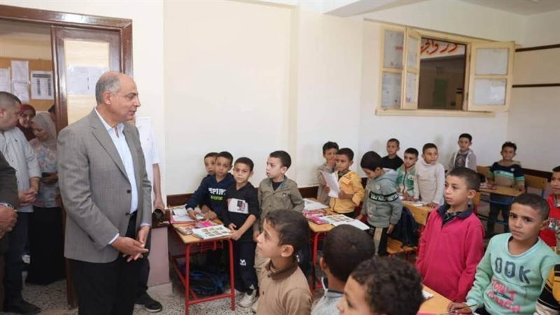 محافظ المنيا يتابع