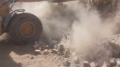 استرداد 154 فدانا خلال حملة لإزالة 55 حالة تعد بمراكز أسيوط
