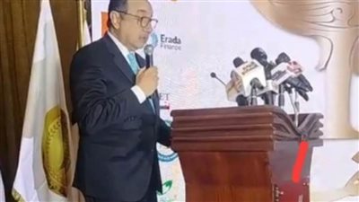 وزير قطاع الأعمال: روزاليوسف لم تكن مجلة.. بل فكرًا تنويريًا قاد معركة الوعي قرنًا كاملًا