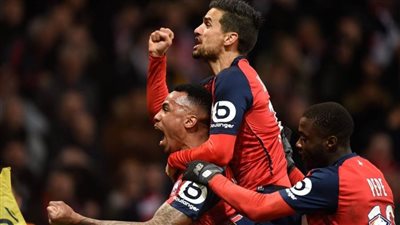 ليل يسحق ميتز بسداسية في الدوري الفرنسي