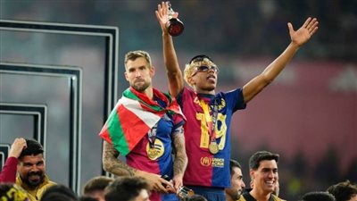 الجماهير في المدرجات تسكت لامين يامال.. وريال مدريد يوقف اللاعب في الميدان 