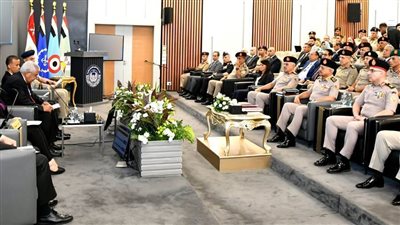 وزير الدفاع يشهد مناقشة البحث الرئيسى لمركز الدراسات الاستراتيجية للقوات المسلحة 