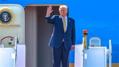 ترامب يلتقي بإمبراطور اليابان خلال زيارته إلى طوكيو