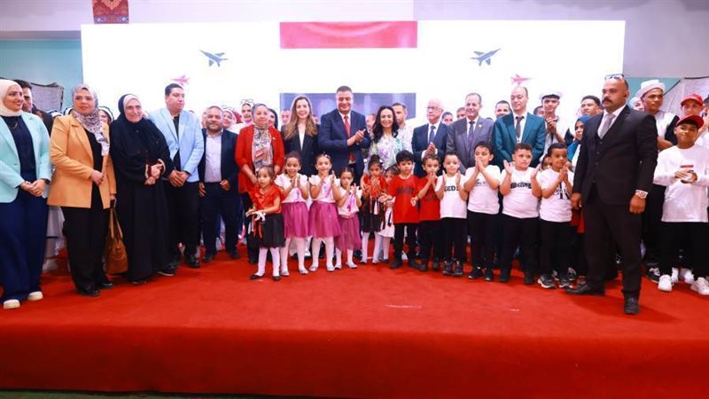 قادرون باختلاف