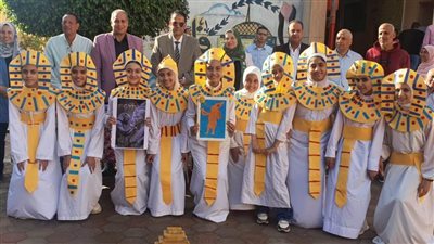 طلاب يتزينون بالملابس الفرعونية بمدارس الغربية بالتزامن مع افتتاح المتحف الكبير