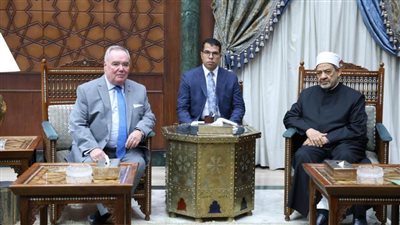 شيخ الأزهر يستقبل رئيس منظمة فرسان مالطا لبحث تعزيز التعاون المشترك