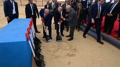 محافظ الجيزة يشهد وضع حجر الأساس لمصنع مجموعة المنصور للسيارات