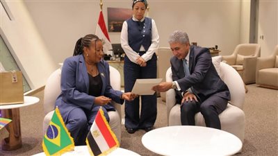 وزير السياحة والآثار يبحث التعاون المشترك مع وزيرة الثقافة البرازيلية