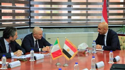 عبد اللطيف: خطة لإطلاق 10 مدارس تكنولوجية بالتعاون مع الجانب الإيطالي 