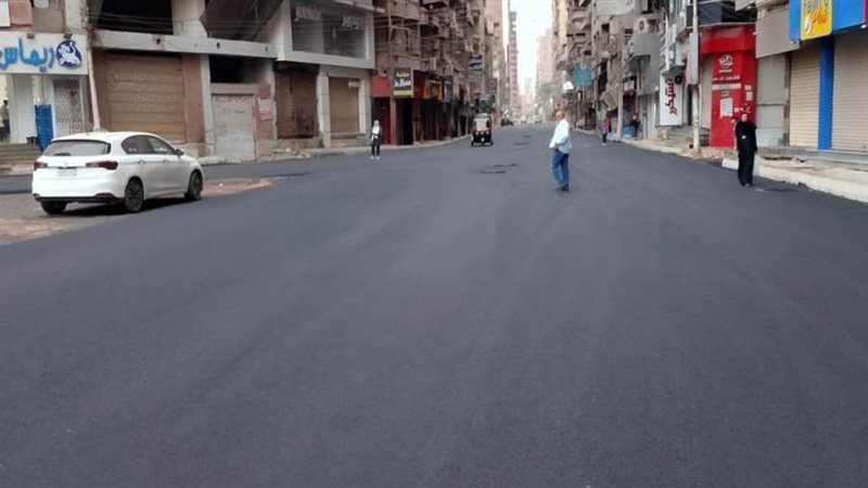 جانب من أعمال رصف