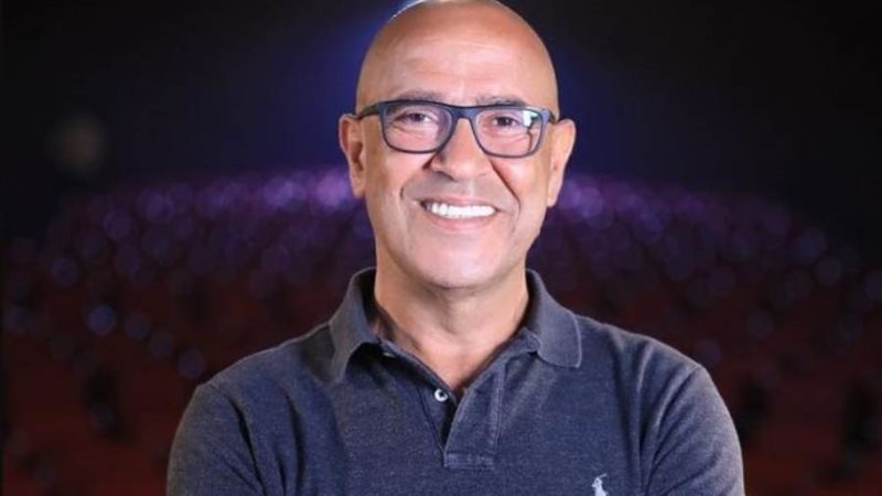 الفنانأشرف عبد الباقى