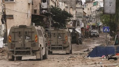 الاحتلال الإسرائيلي يواصل عدوانه على مدينة طولكرم لليوم الـ283 ويجرف مدخل مخيميها