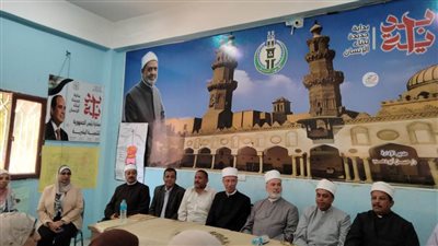 رئيس منطقة سوهاج الأزهرية يفتتح معرض الابتكارات العلمية بإدارة طهطا