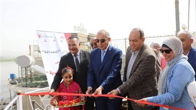 محافظ المنيا يفتتح معرض من قلب القرية لدعم أصحاب المشروعات الصغيرة والمتوسطة