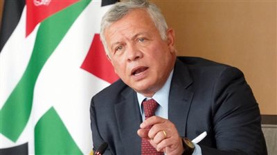 الملك عبد الله يبحث مع رئيس أركان الدفاع الهنغاري تعزيز التعاون العسكري