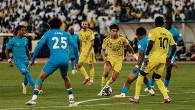 النصر يعبر نيوم بثلاثية في الدوري السعودي