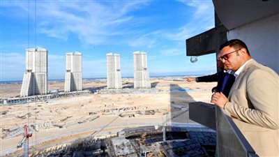 وزيرالإسكان يتابع تنفيذ أبراج 