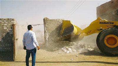 إزالة 40 حالة تعدٍ واسترداد أكثر من 108 أفدنة بأسيوط