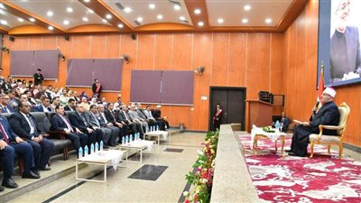 مفتي الديار المصرية يحاضر ندوة بجامعة الوادي الجديد مصر رائدة السلام في العالم