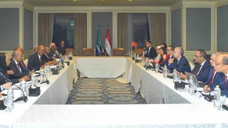 وفدا البلدين خلال