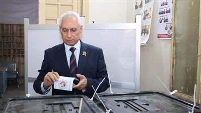 رئيس جامعة المنيا: التصويت بالانتخابات واجب وطني