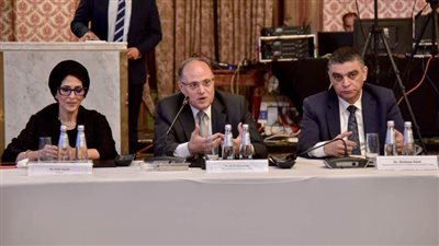 رئيس هيئة الدواء: نسعى لتعزيز التعاون المصري الهندي.. ولدينا بيئة استثمارية محفزة