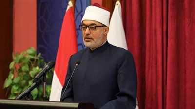 خمس وصايا من مفتي الجمهورية للطلاب الوافدين في حفل تخرجهم