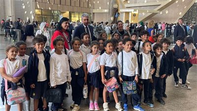 شريف فتحى يقوم بجولة بالمتحف المصرى الكبير لمتابعة حركة الزائرين