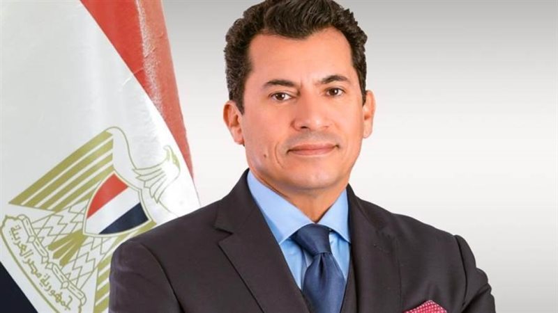 د. أشرف صبحى