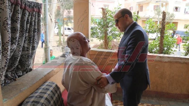 زيارة المحافظ