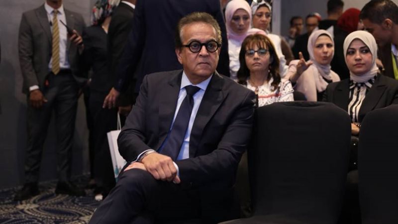 وزير الصحة خلال الجلسة