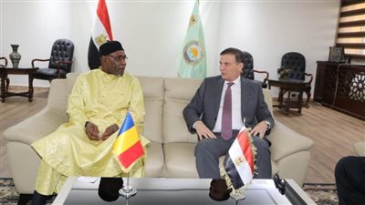 وزير الزراعة يبحث تعزيز الاستثمار المشترك مع نظيره التشادي للثروة الحيوانية