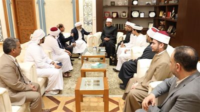 مفتي الجمهورية يستقبل الأمين العام لرابطة الجامعات الإسلامية ووفدًا من جامعة هندية