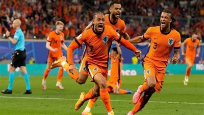 منتخب الطواحين يسحق ليتوانيا في تصفيات المونديال