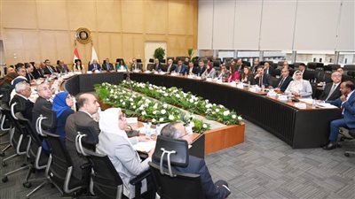 التزام جميع الوزارات والجهات الحكومية بتفعيل قانون تفضيل المنتج المحلي