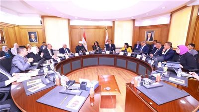 وزيرة التضامن تراجع مؤشرات العمل ببنك ناصر الاجتماعي