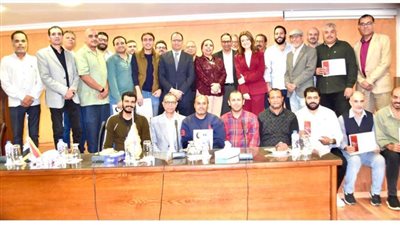 روزاليوسف تكرم «صناع إصدارات المئوية»