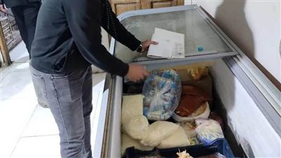 ضبط كميات من الدقيق المدعم والسكر قبل بيعها في السوق السوداء بسوهاج