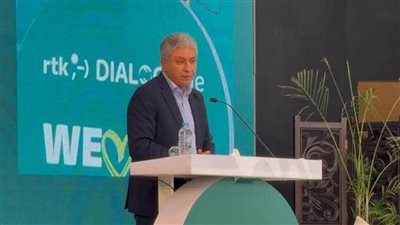 شريف فتحى يعقد مؤتمرًا صحفيًا مع ممثلي الصحف السياحية الالمانية