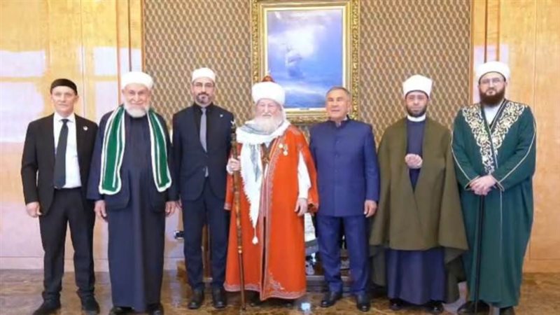 رئيس تتارستان يستقبل