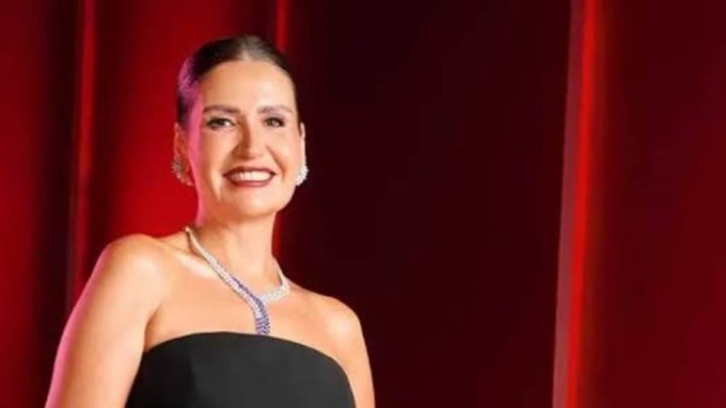 الفنانة هنا شيحة