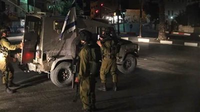 الاحتلال يقتحم مدينة قلقيلية ويطلق الرصاص الحي على الفلسطينيين