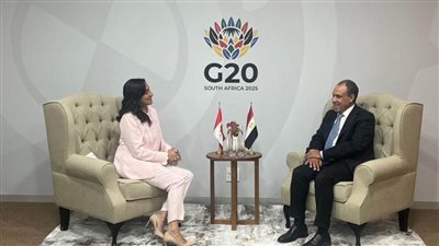  وزير الخارجية يلتقي نظيرته الكندية على هامش قمة مجموعة العشرين بجوهانسبرج