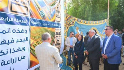 زيارة ميدانية لوزيرة التضامن لمتابعة مشروعات المسؤولية المجتمعية والتنمية بالوادي الجديد