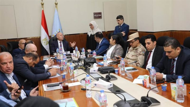 محافظ القاهرة يترأس