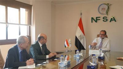 تعزيز التعاون بين 