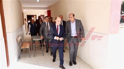 محافظ كفر الشيخ يتفقد عددًا من اللجان الانتخابية بالدائرة الرابعة بدسوق