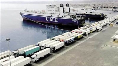 تدوال 2800 طن بضائع و266 شاحنة بميناء نويبع البحري