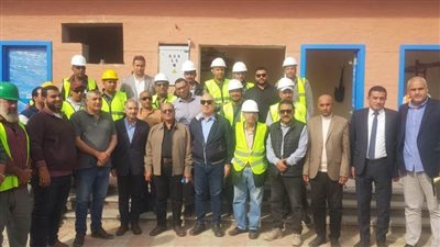 رئيس القابضة لمياه الشرب يتفقد مشروعات الصرف الصحي بكفر الشيخ
